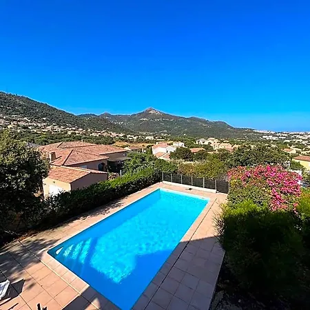 מלון Superb With Sea View And Private Pool 3*