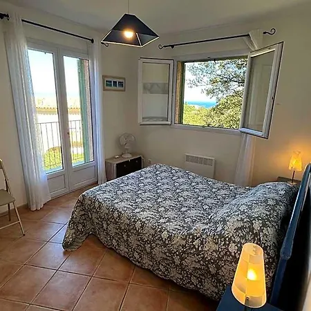 מלון Superb With Sea View And Private Pool