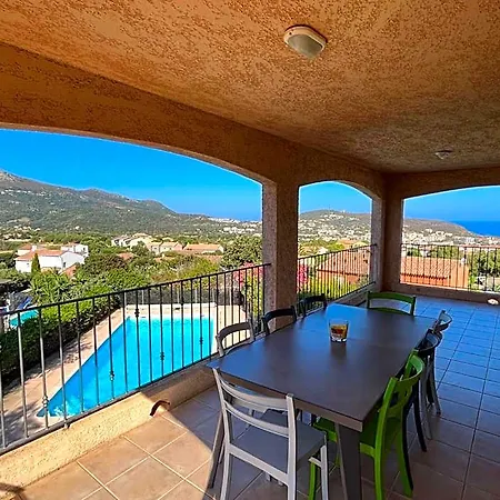 Superb With Sea View And Private Pool 3*